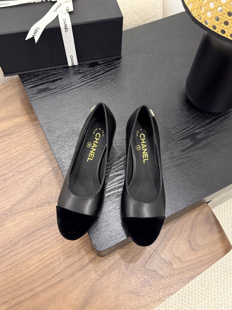Ch**el heeled shoes